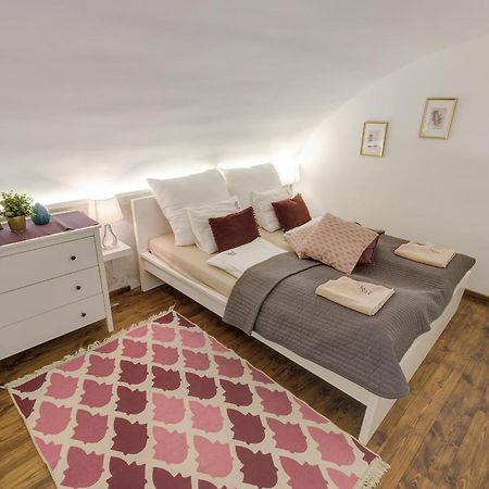 Beautiful Home At Basilca 1-2 Budapest Exteriör bild