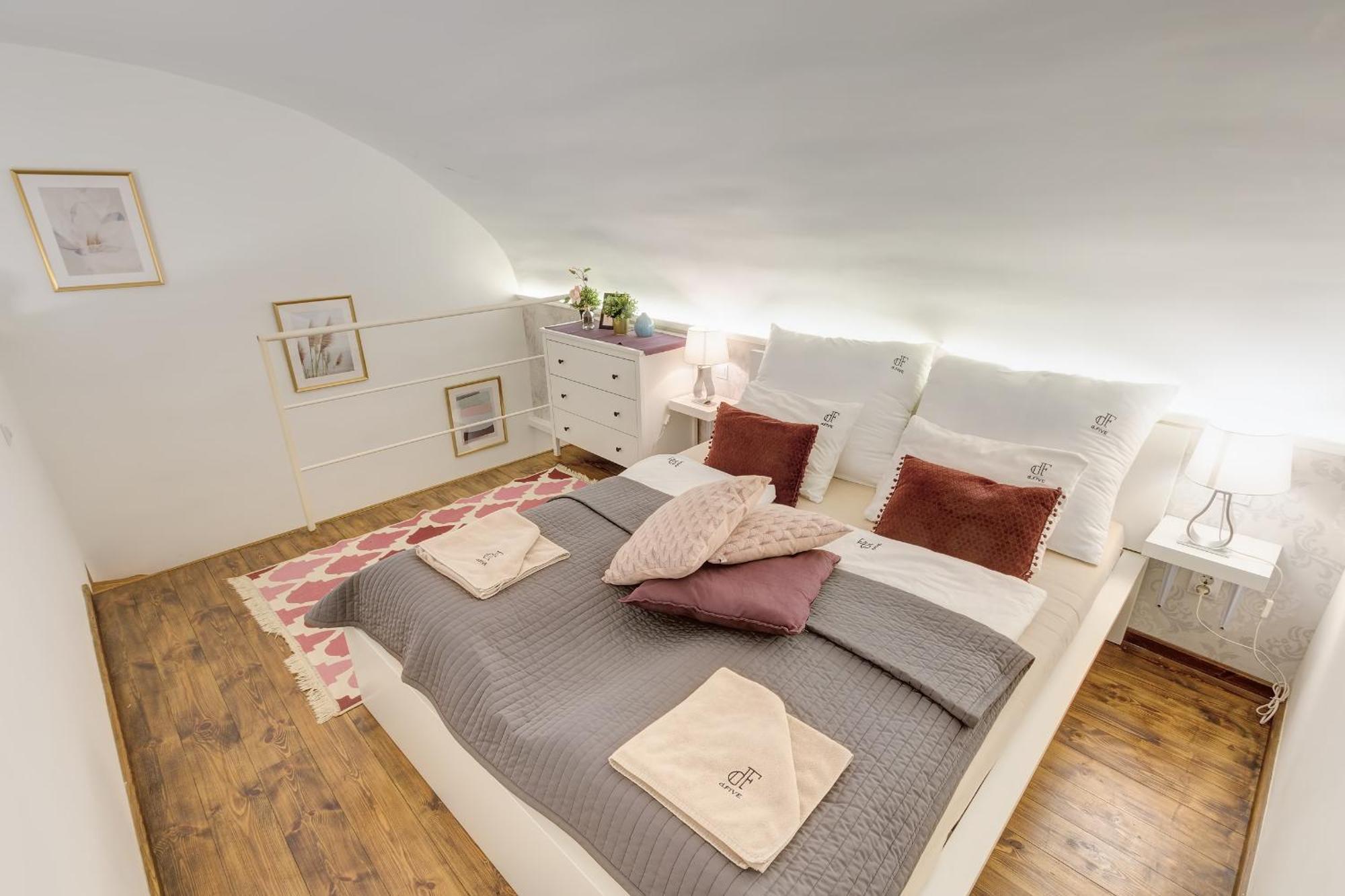 Beautiful Home At Basilca 1-2 Budapest Exteriör bild